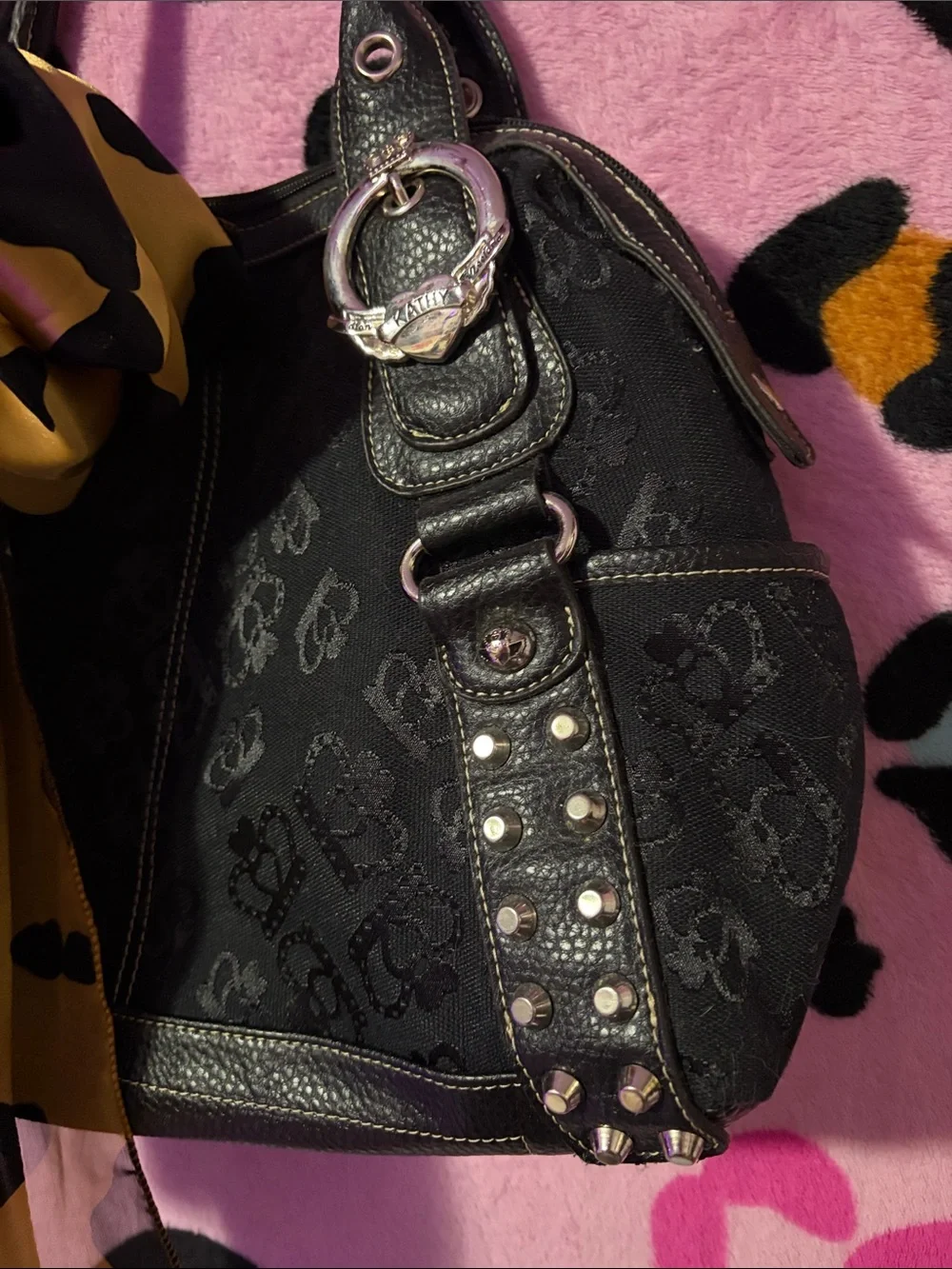 Kathy Van Zeeland Black Shoulder Bag with Gold-Black Scarf